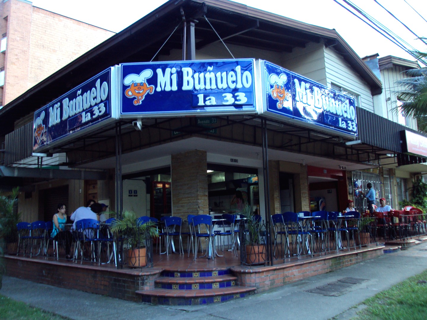 Mi Buñuelo la 33, Medellín Cafetería [Degusta]