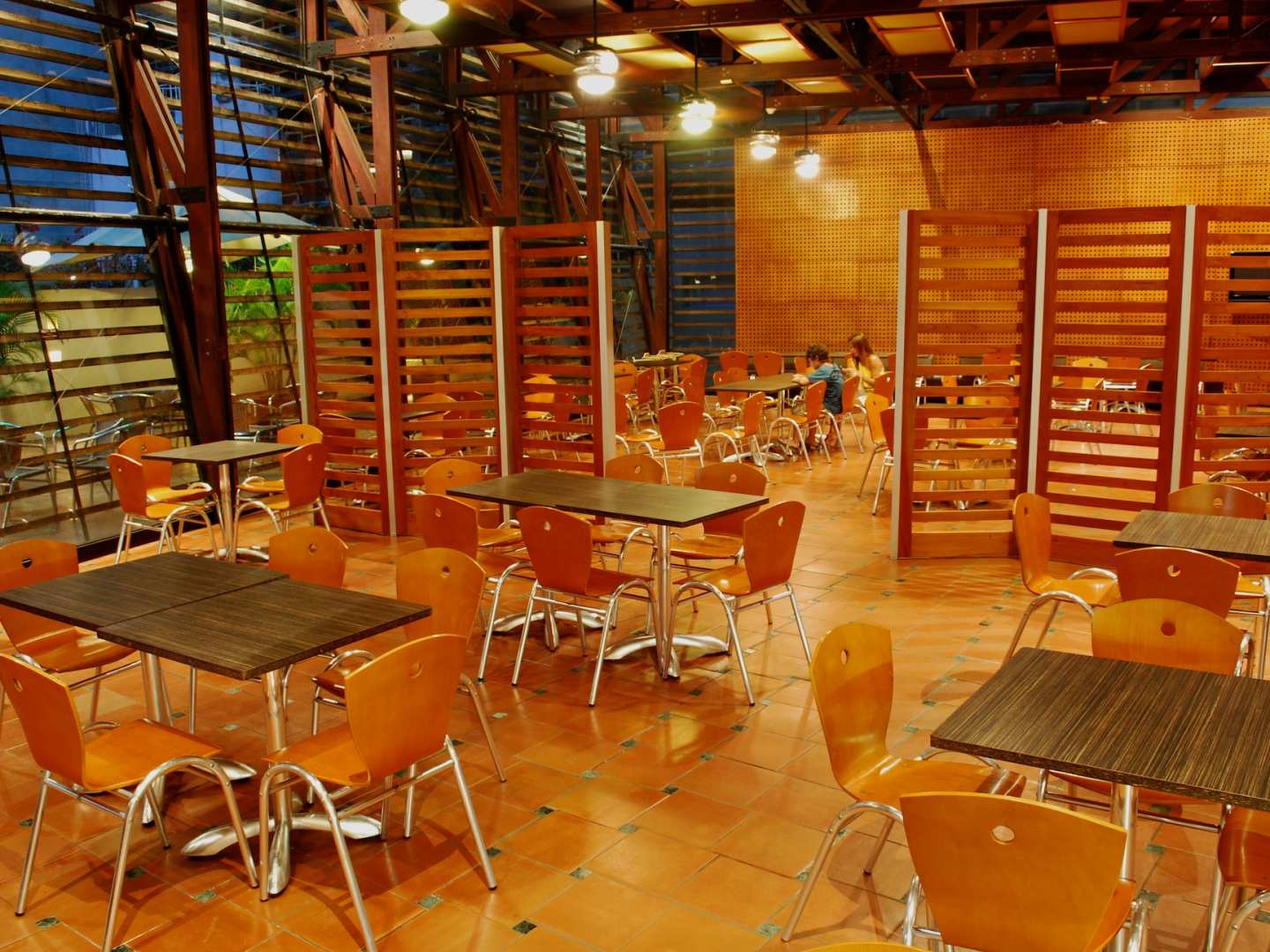 Crepes & Waffles (Marbella), Panamá Restaurante Internacional